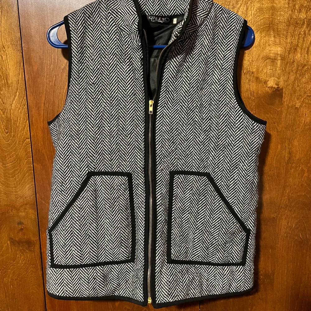 Chic Black and White Herringbone Vest